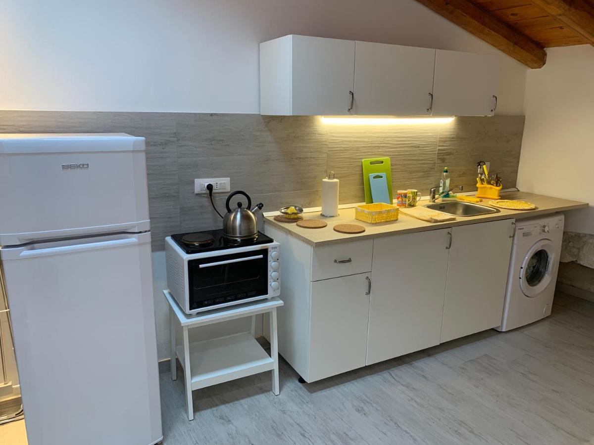 Deni'S Apartments Syracuse ภายนอก รูปภาพ